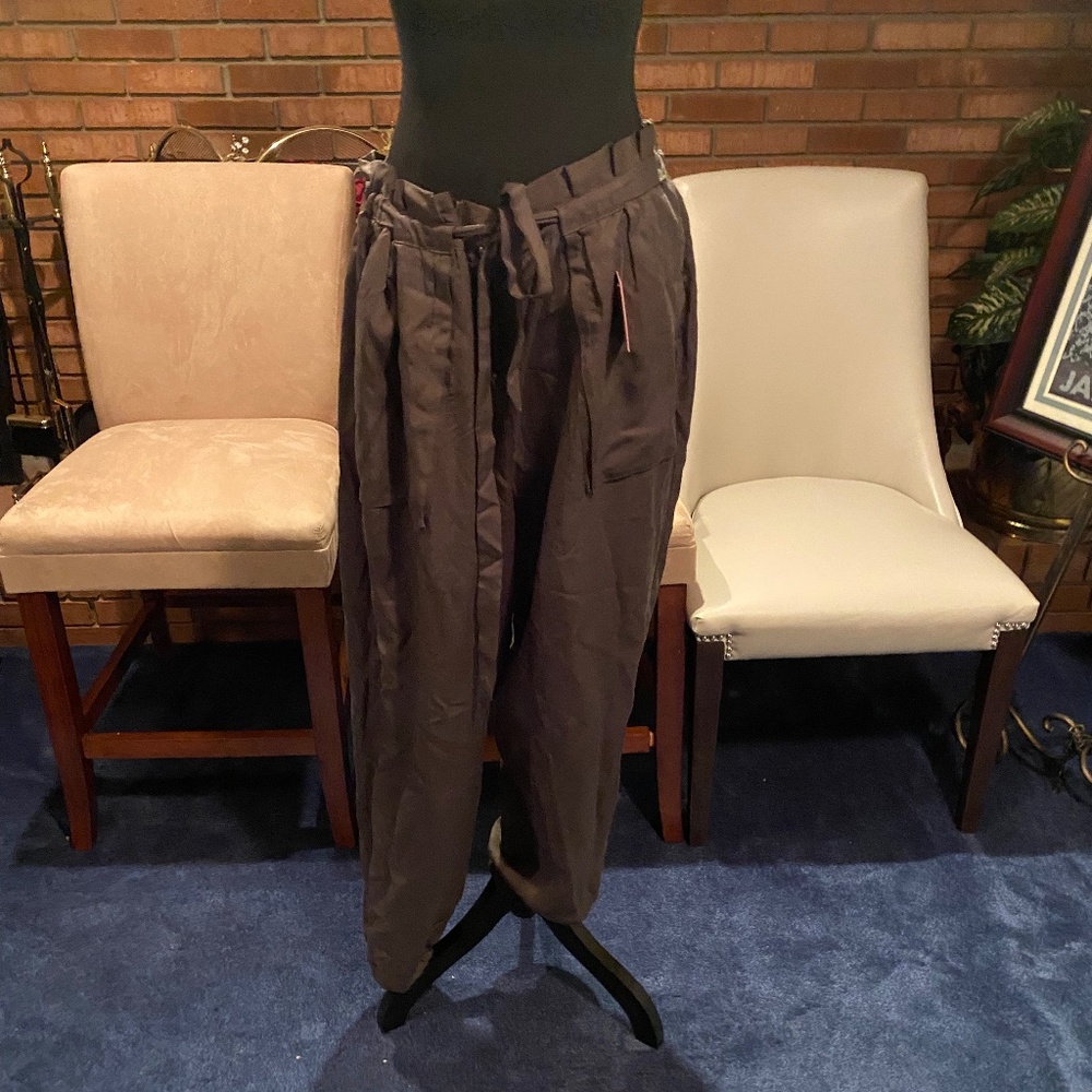 Army green joggers